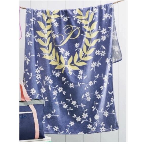 Victoria's Secret Pink Weekender Tote Bag & Beach Towel Set - Picture 3 of 6